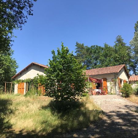 Au Pain Des Anges Hotel Saint-Gervais en-Belin Bagian luar foto