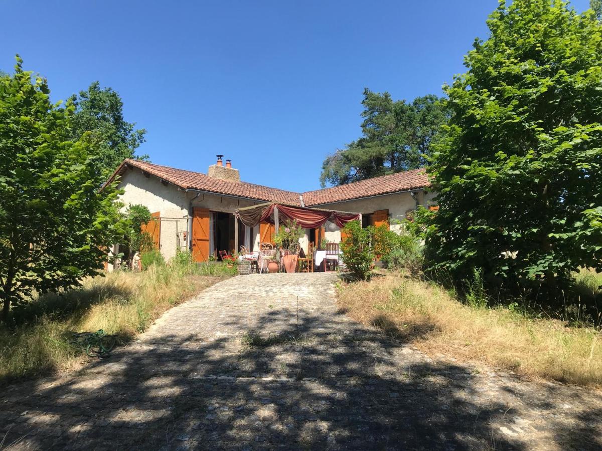 Au Pain Des Anges Hotel Saint-Gervais en-Belin Bagian luar foto